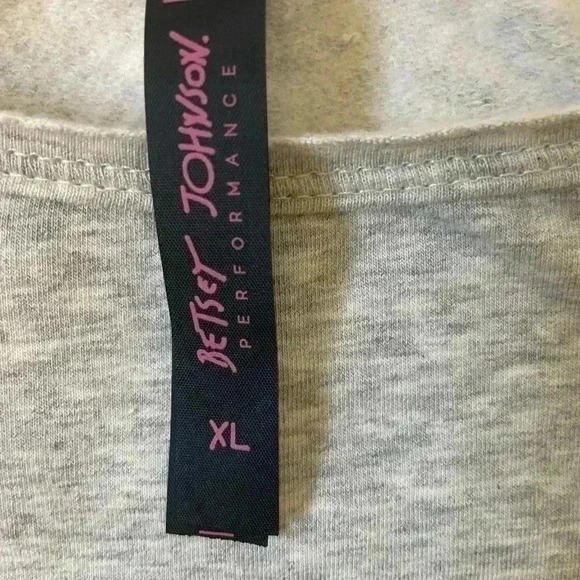 Betsey Johnson Performance Grey Long sleeve size XL - Picture 4 of 5